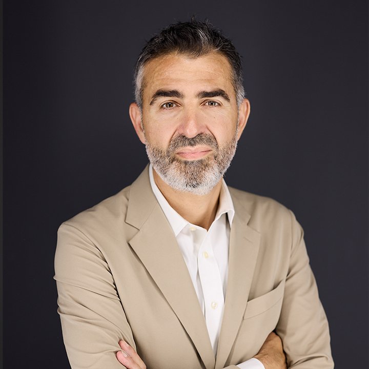 Dr Julien Niddam - Chirurgien plastique à Marseille